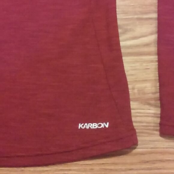 Karbon Thermolite NEW Size XS Burgundy With Thumb Holes - Picture 2 of 3